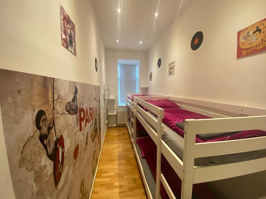 Cozy Appartm With + Airport/City Center Connection Apartment เวียนนา ภายนอก รูปภาพ